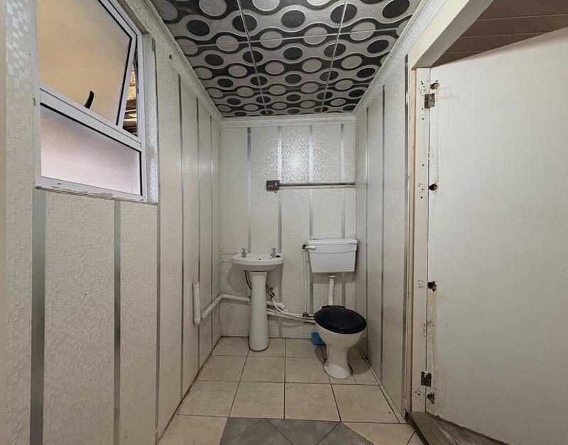 5 Bedroom Property for Sale in Southfield Western Cape
